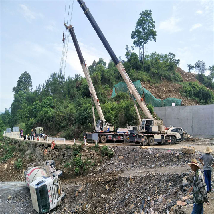 蚌埠蚌埠24小时应急道路救援吊装吊装现场实拍